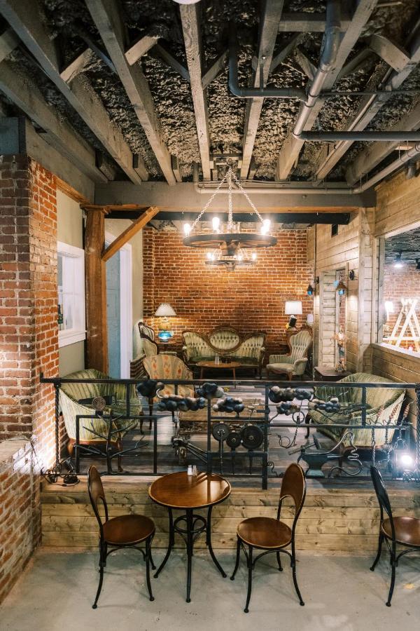 The Nuwray Hotel & Carriage House Burnsville Kültér fotó