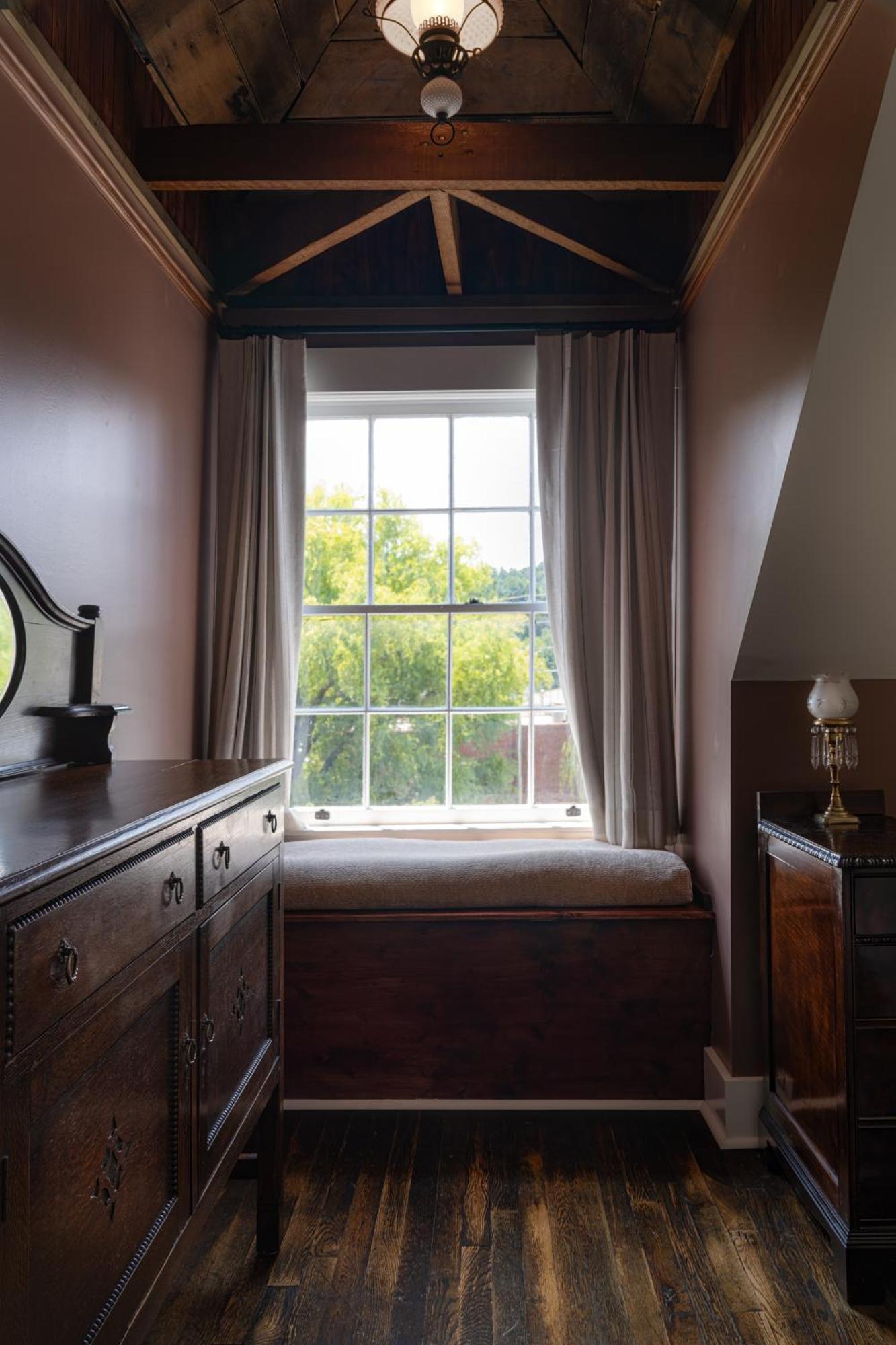 The Nuwray Hotel & Carriage House Burnsville Kültér fotó