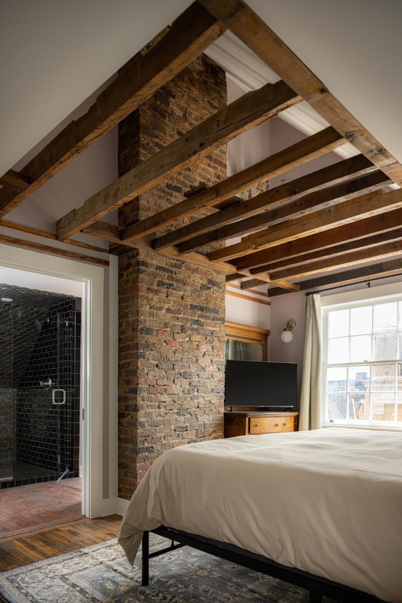 The Nuwray Hotel & Carriage House Burnsville Kültér fotó