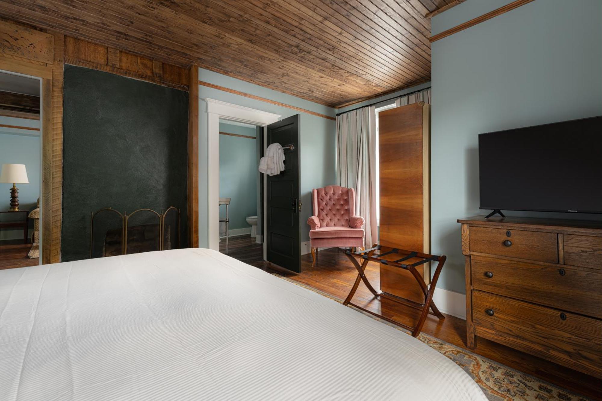 The Nuwray Hotel & Carriage House Burnsville Kültér fotó