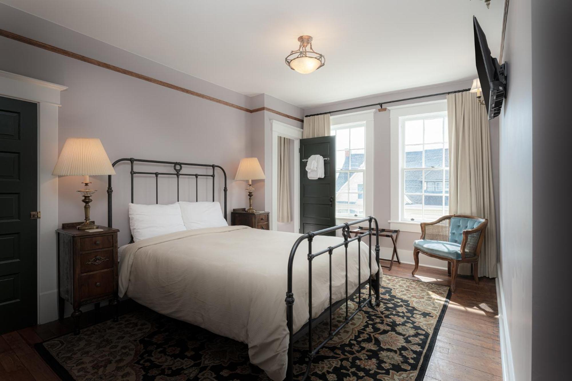 The Nuwray Hotel & Carriage House Burnsville Kültér fotó
