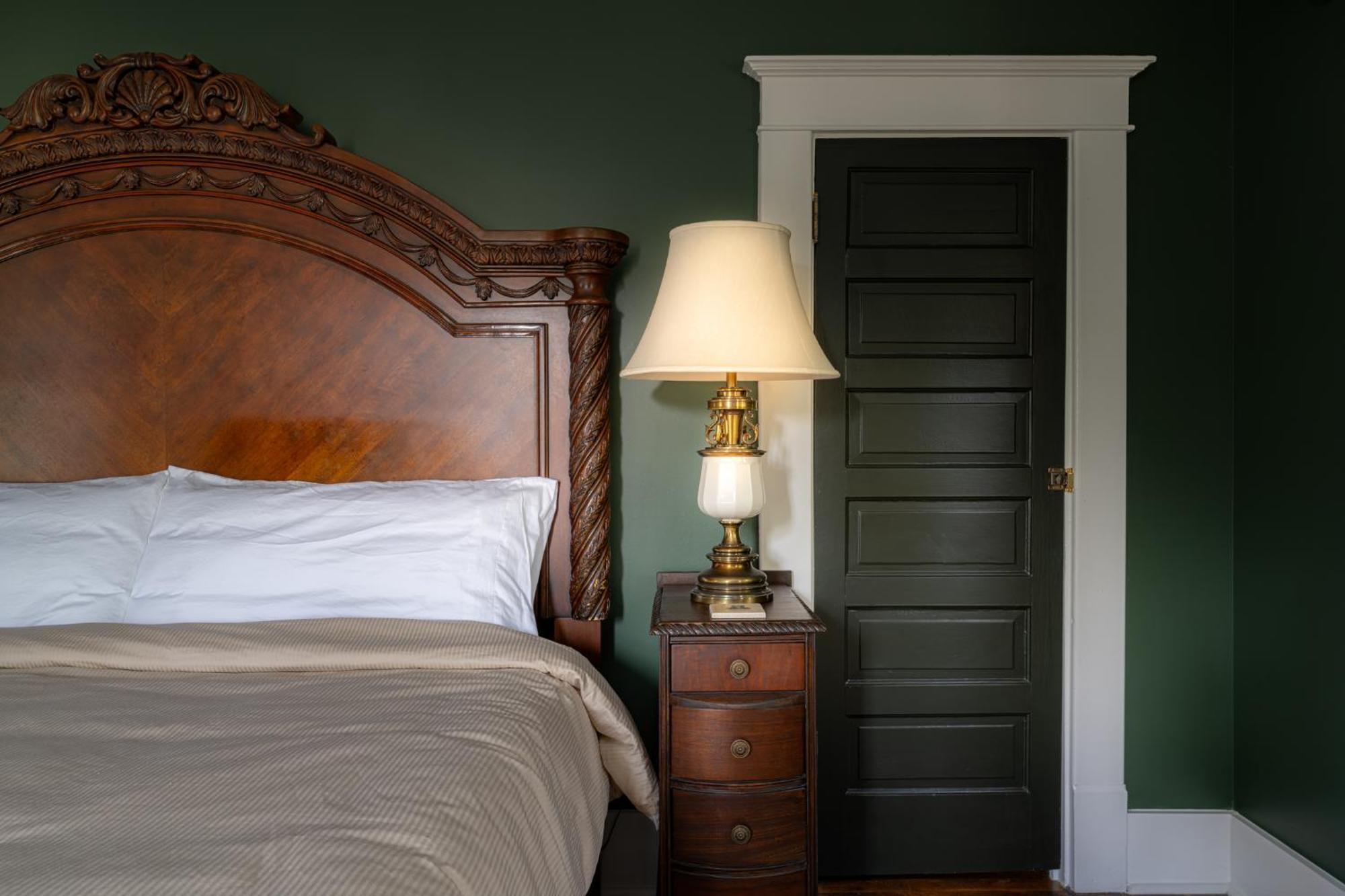 The Nuwray Hotel & Carriage House Burnsville Kültér fotó